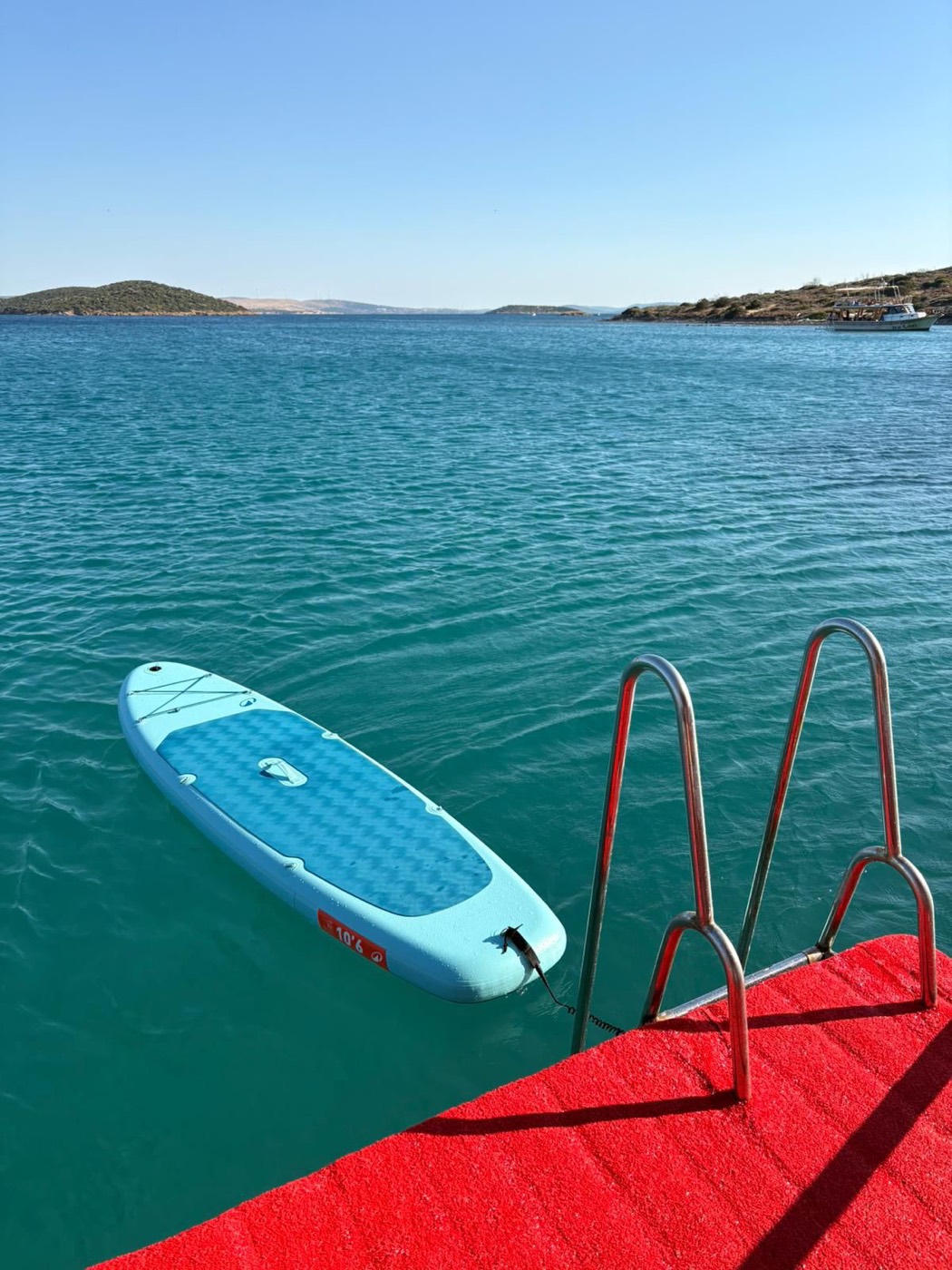 Saranç Koyu — Çeşme koyları tekne turu